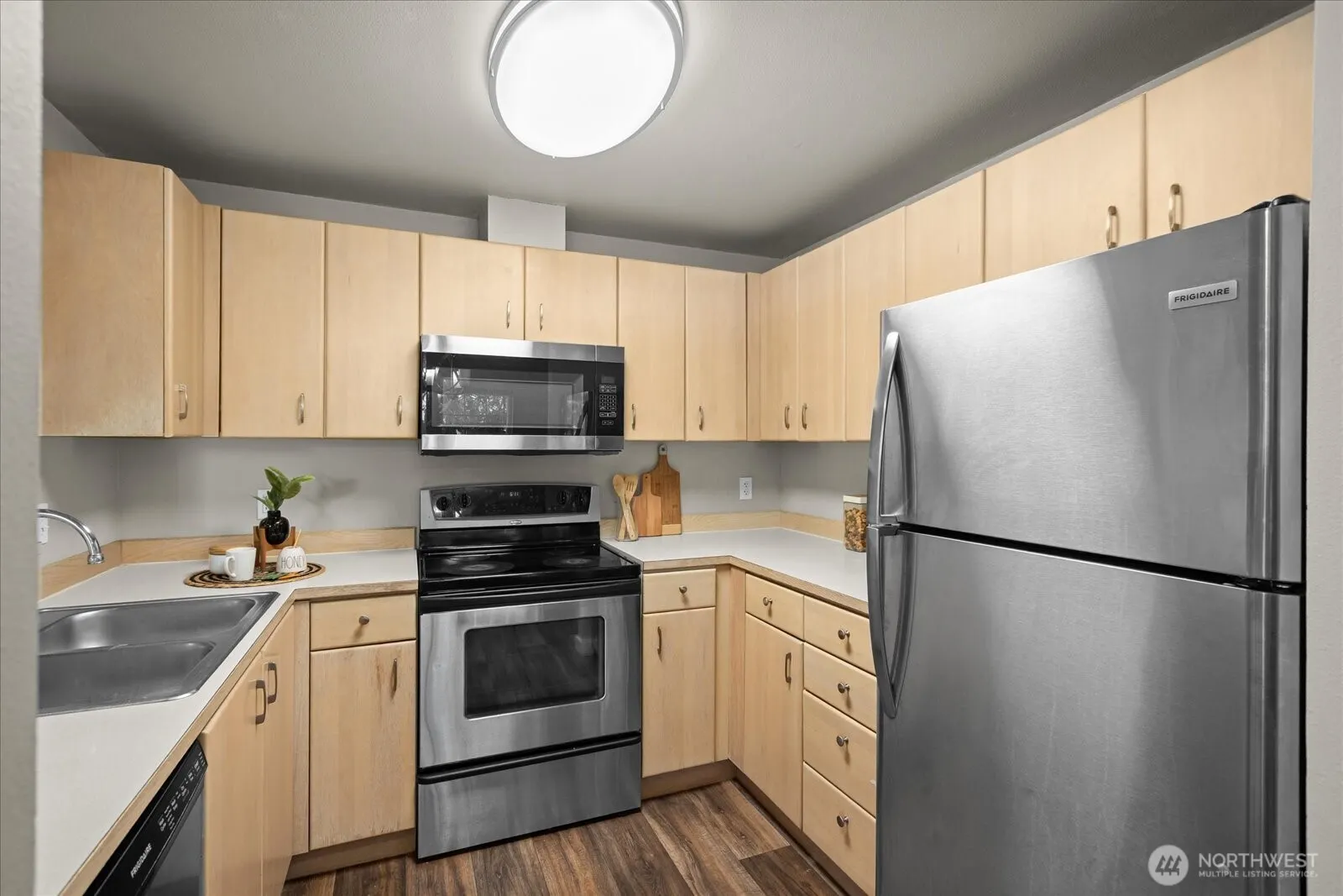 14007 NE 181st Street #C304, Woodinville, WA 98072