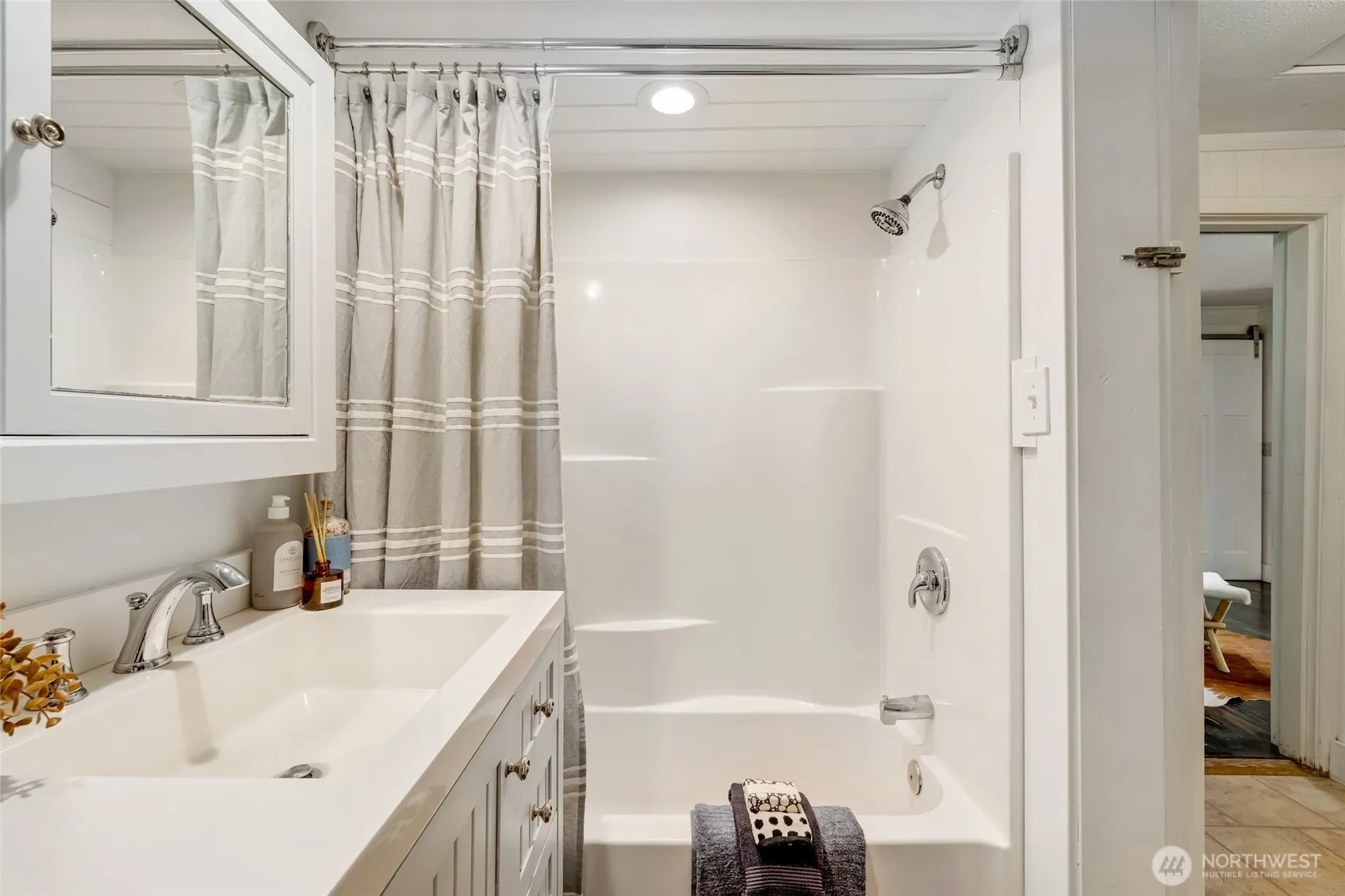 33512 SE 126th Street , Issaquah, WA 98027