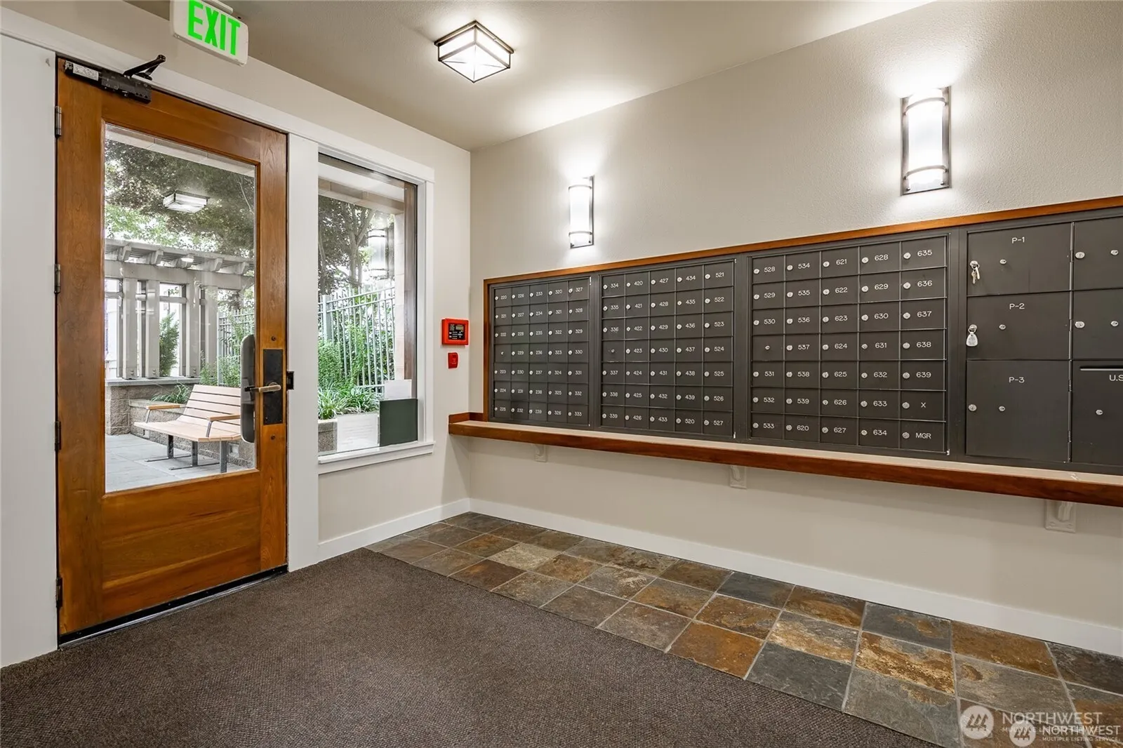 109 2nd Street S #423, Kirkland, WA 98033
