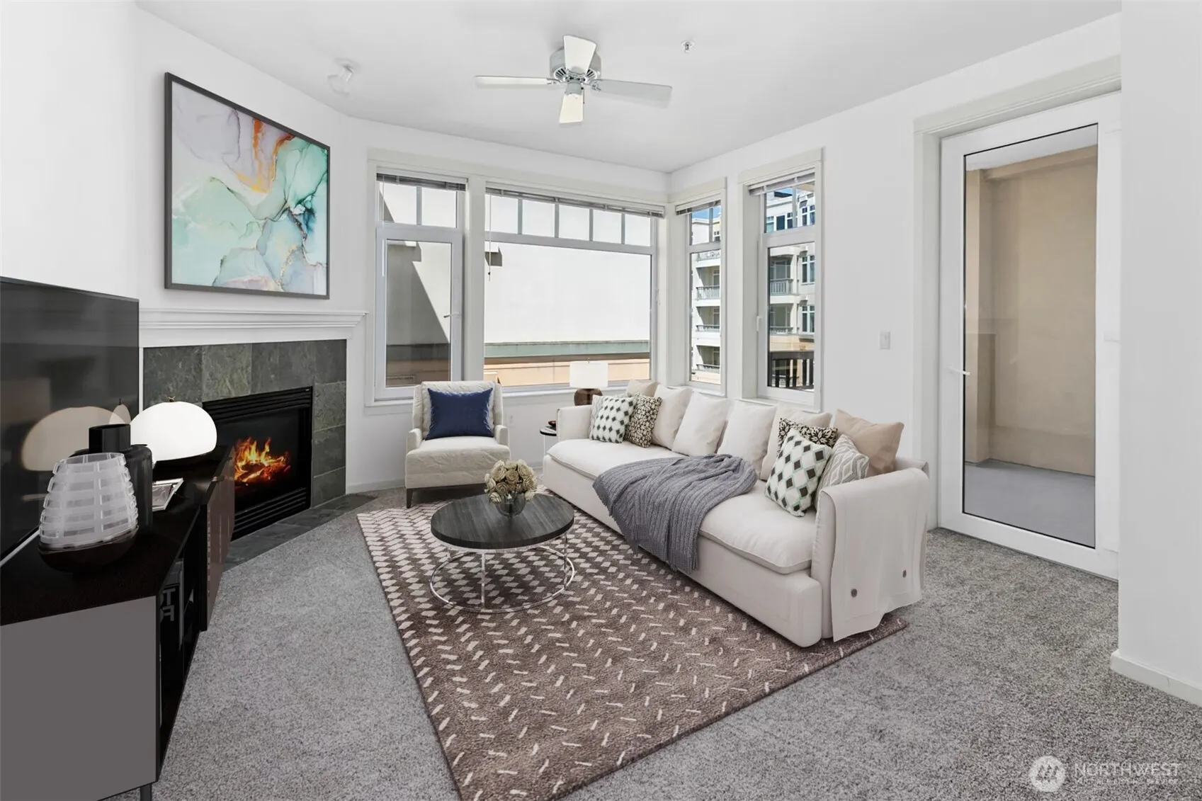 109 2nd Street S #423, Kirkland, WA 98033
