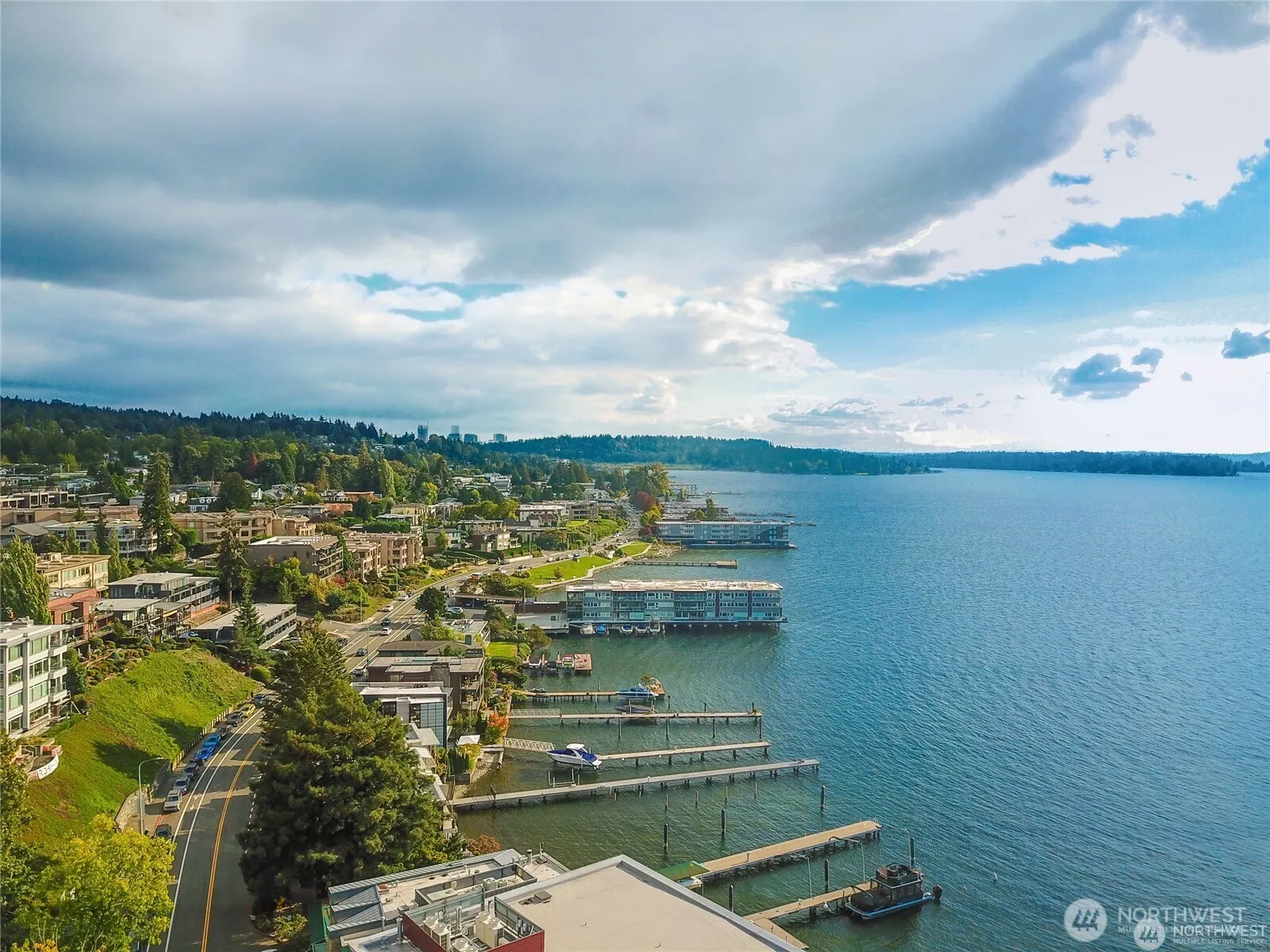 109 2nd Street S #423, Kirkland, WA 98033