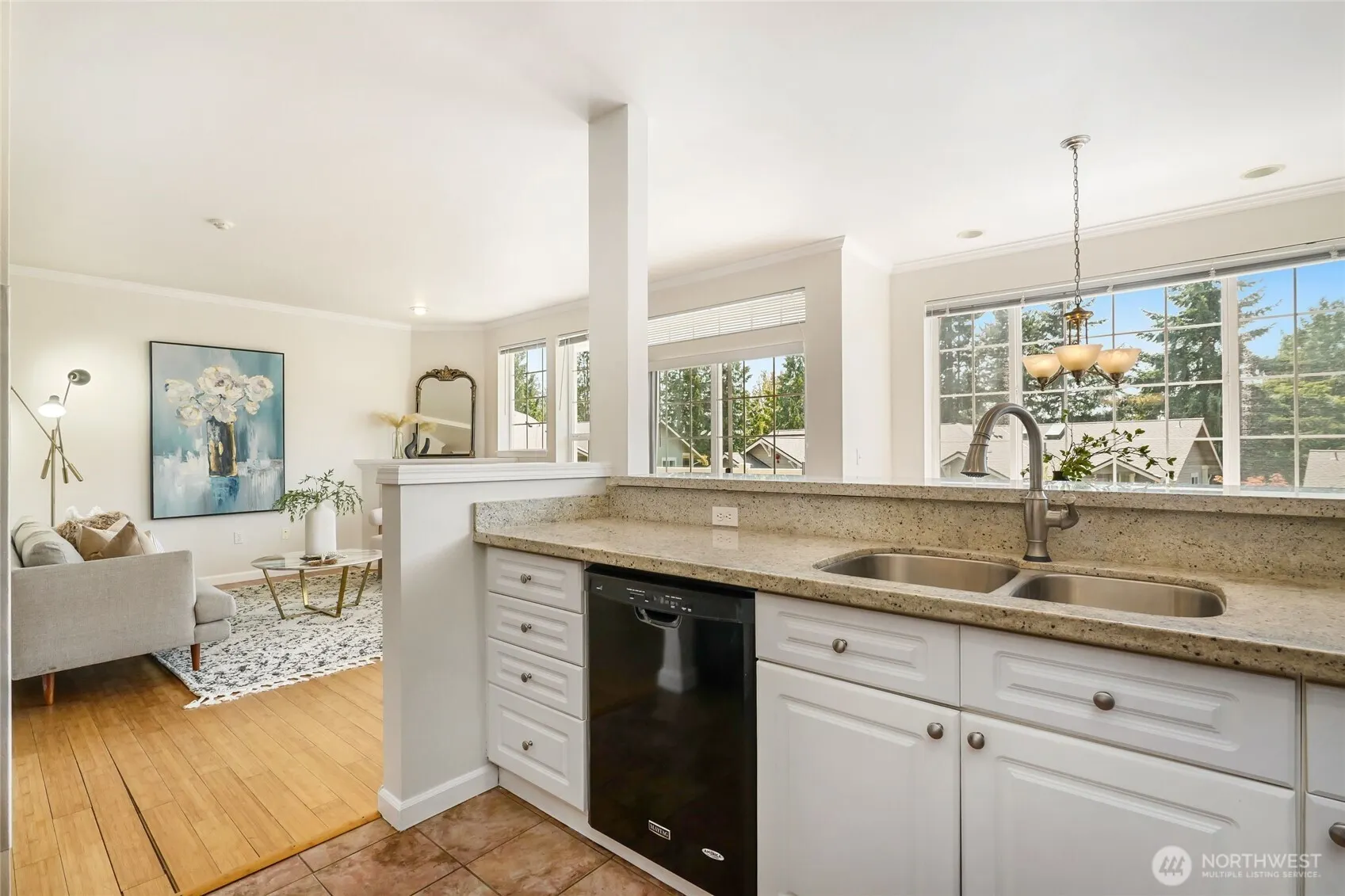 18606 NE 57th Street , Redmond, WA 98052