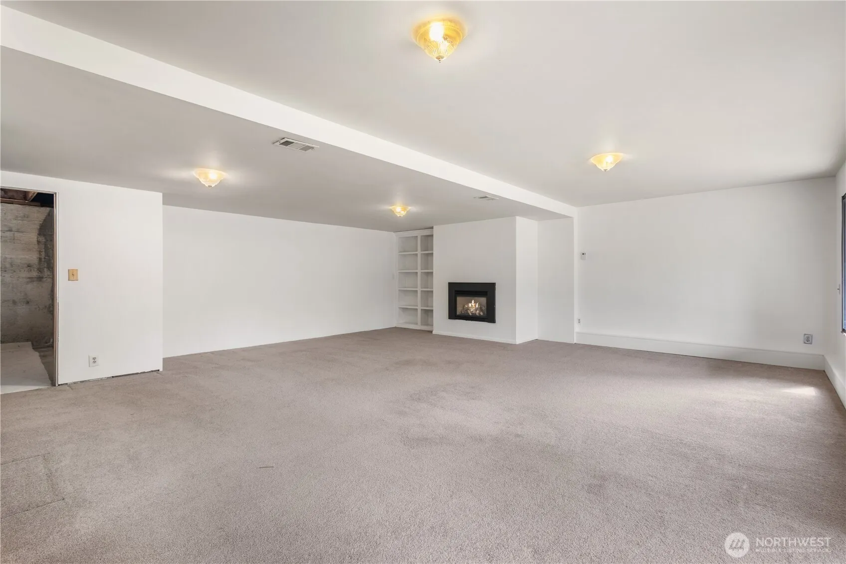 13427 90th Avenue NE, Kirkland, WA 98034