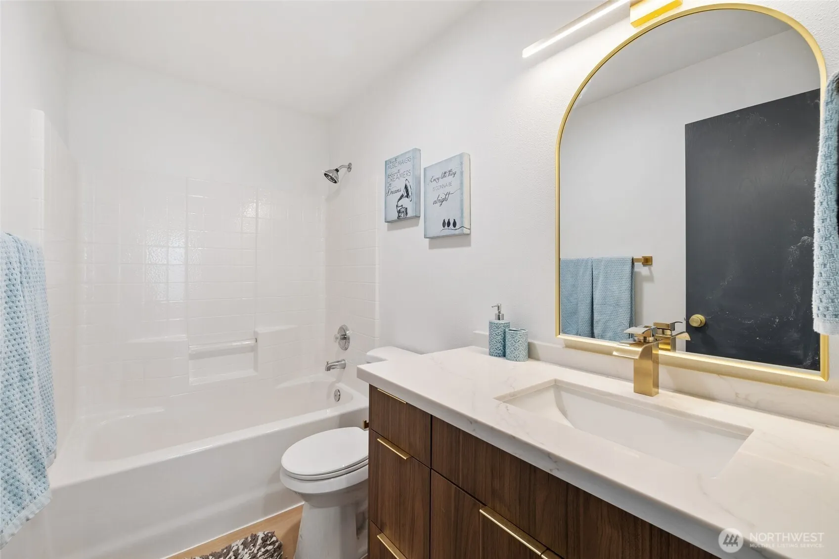 19718 76th Avenue W #C, Lynnwood, WA 98036