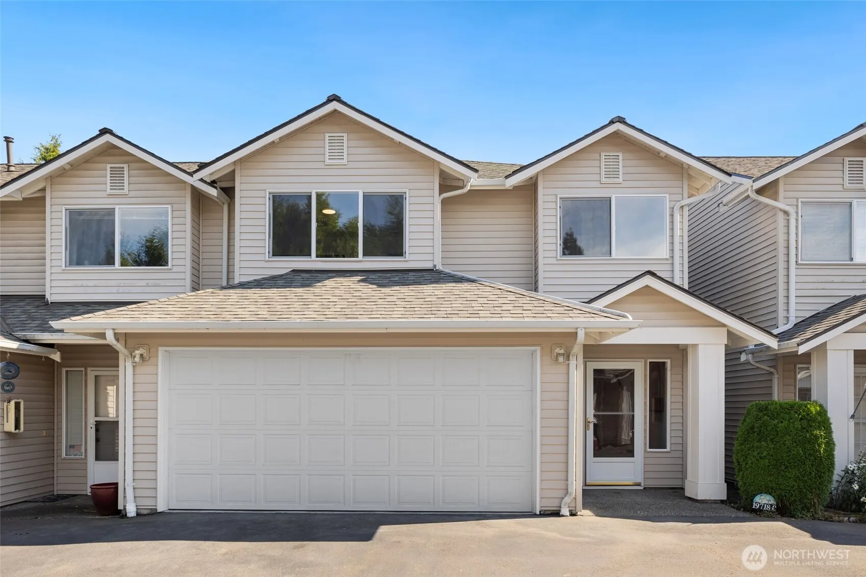19718 76th Avenue W #C, Lynnwood, WA 98036