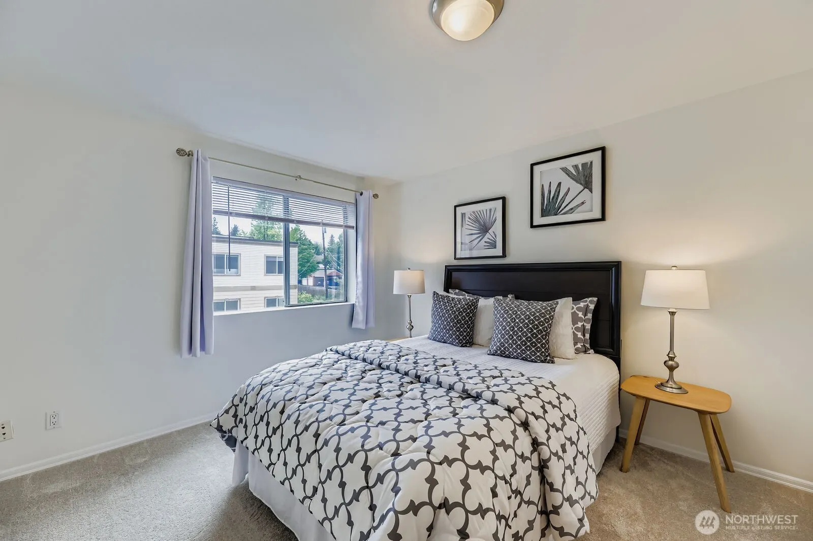 16820 6th Avenue W #A5, Lynnwood, WA 98037-3301