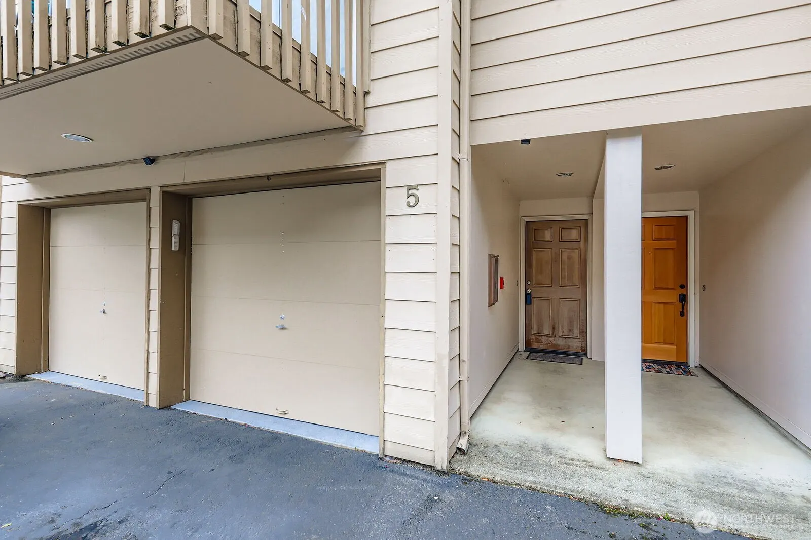 16820 6th Avenue W #A5, Lynnwood, WA 98037-3301