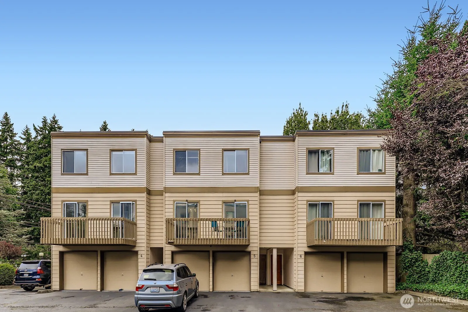 16820 6th Avenue W #A5, Lynnwood, WA 98037-3301