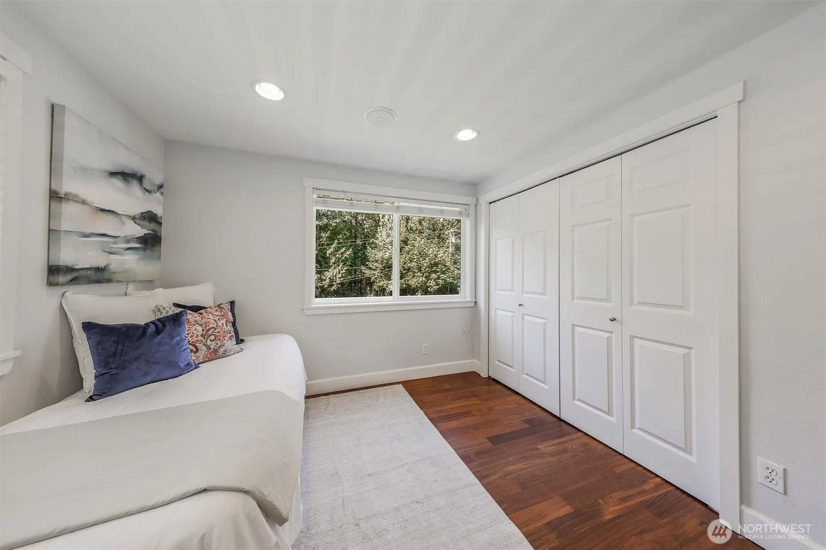 1136 205th Avenue NE, Sammamish, WA 98074