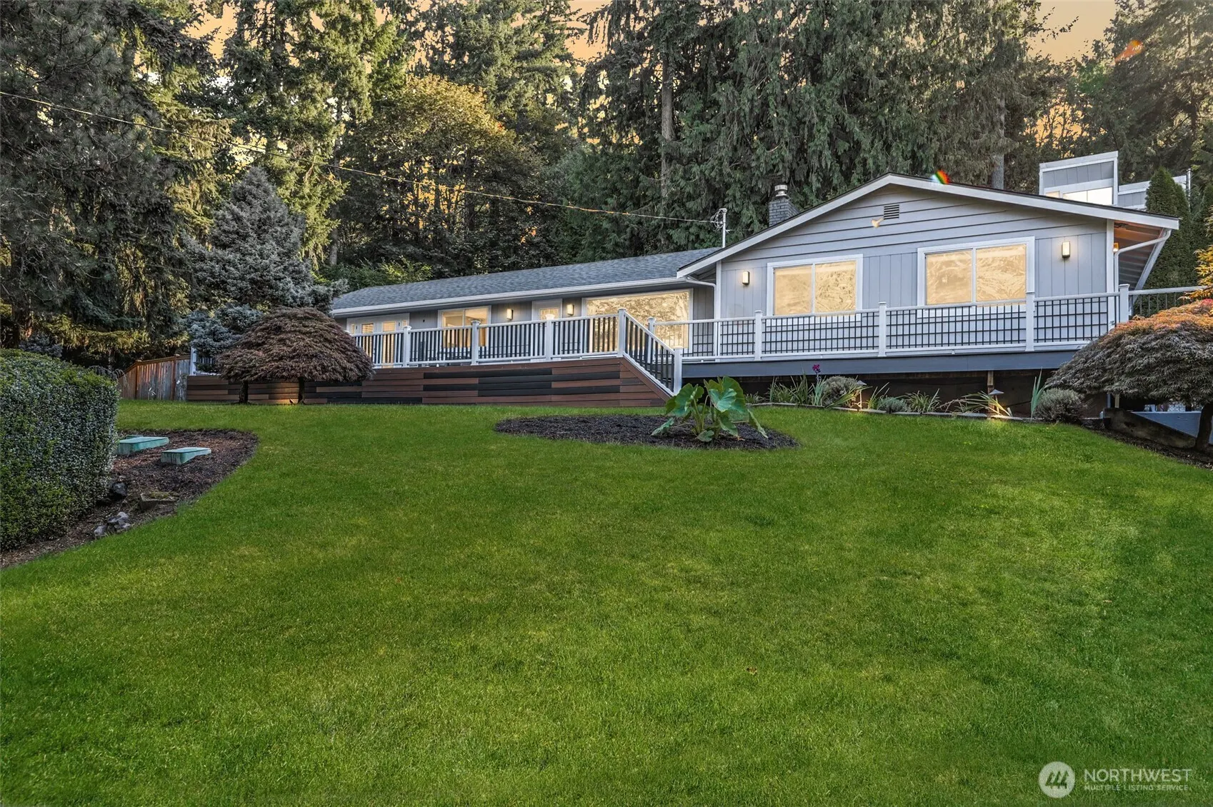 1136 205th Avenue NE, Sammamish, WA 98074