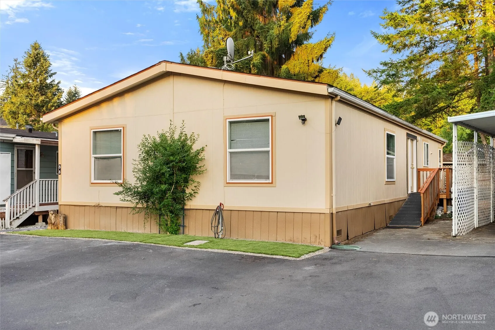 1332 192nd St SE #58, Bothell, WA 98012