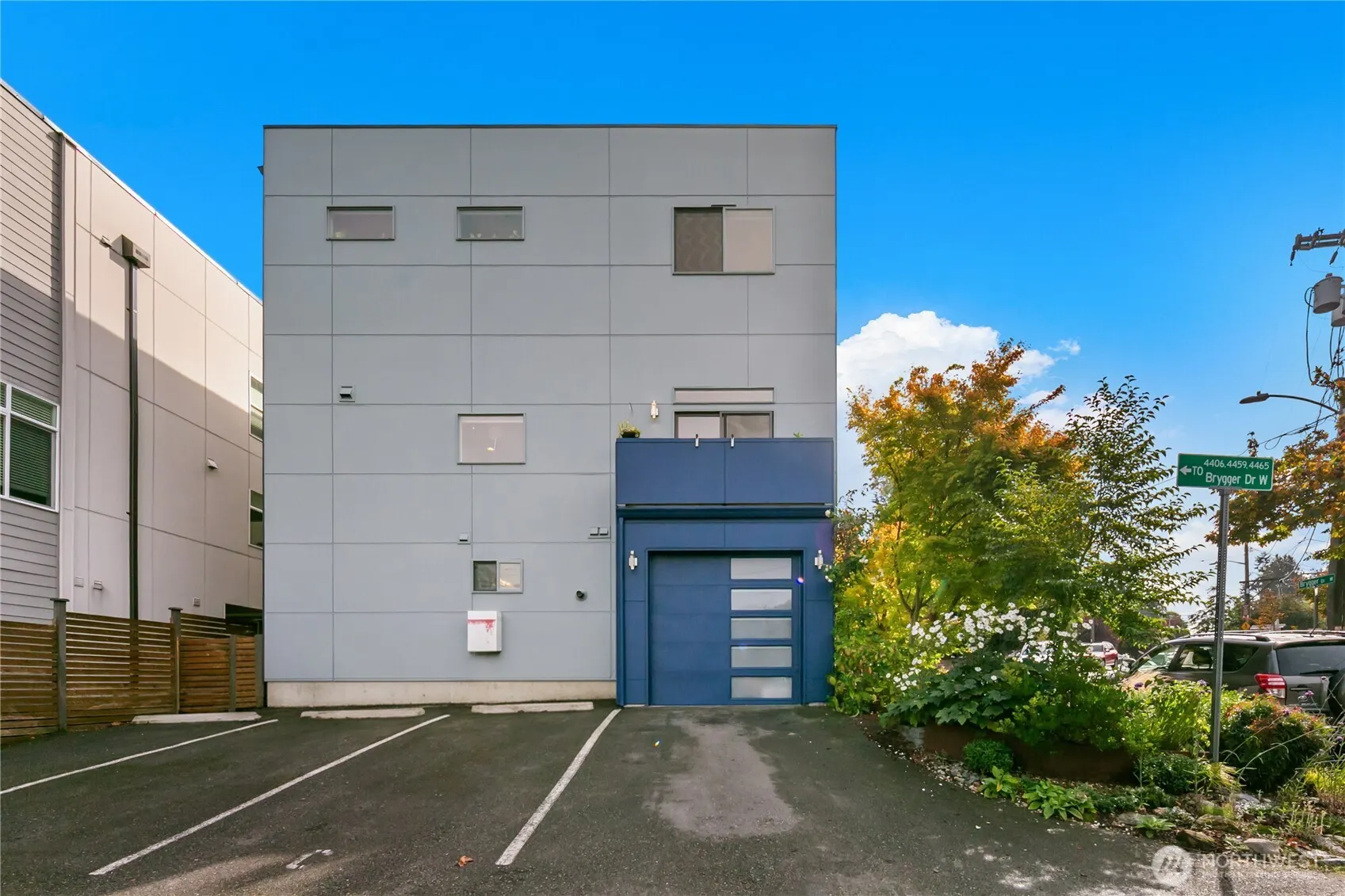 4400 Brygger Drive W #C, Seattle, WA 98199