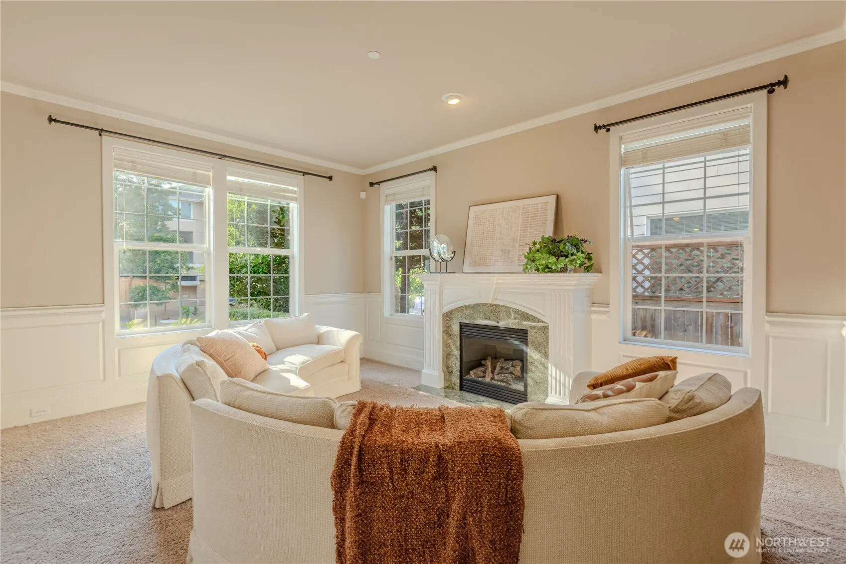 11250 SE 60th Street , Bellevue, WA 98006