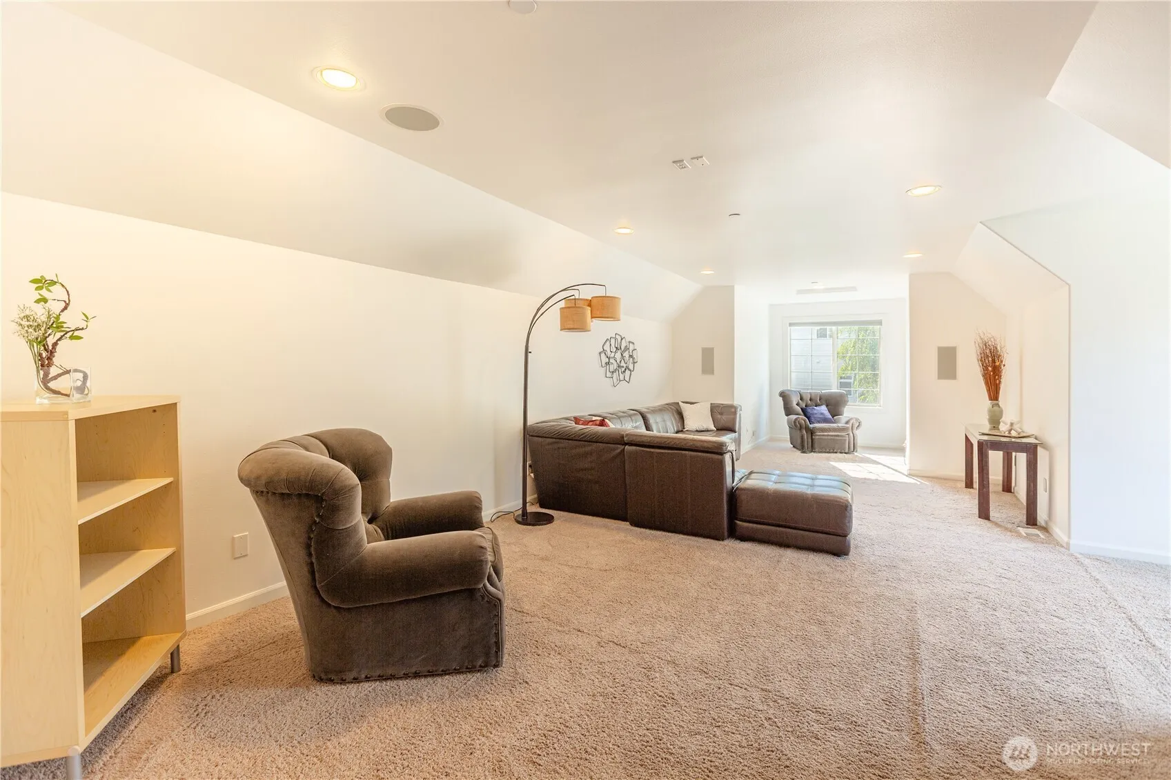 11250 SE 60th Street , Bellevue, WA 98006