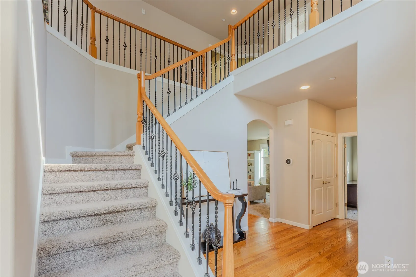 11250 SE 60th Street , Bellevue, WA 98006