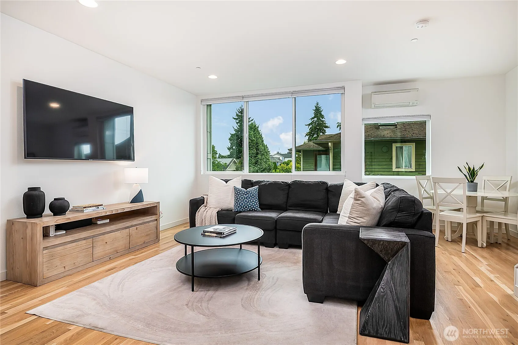 3054 NW 65th Street , Seattle, WA 98117