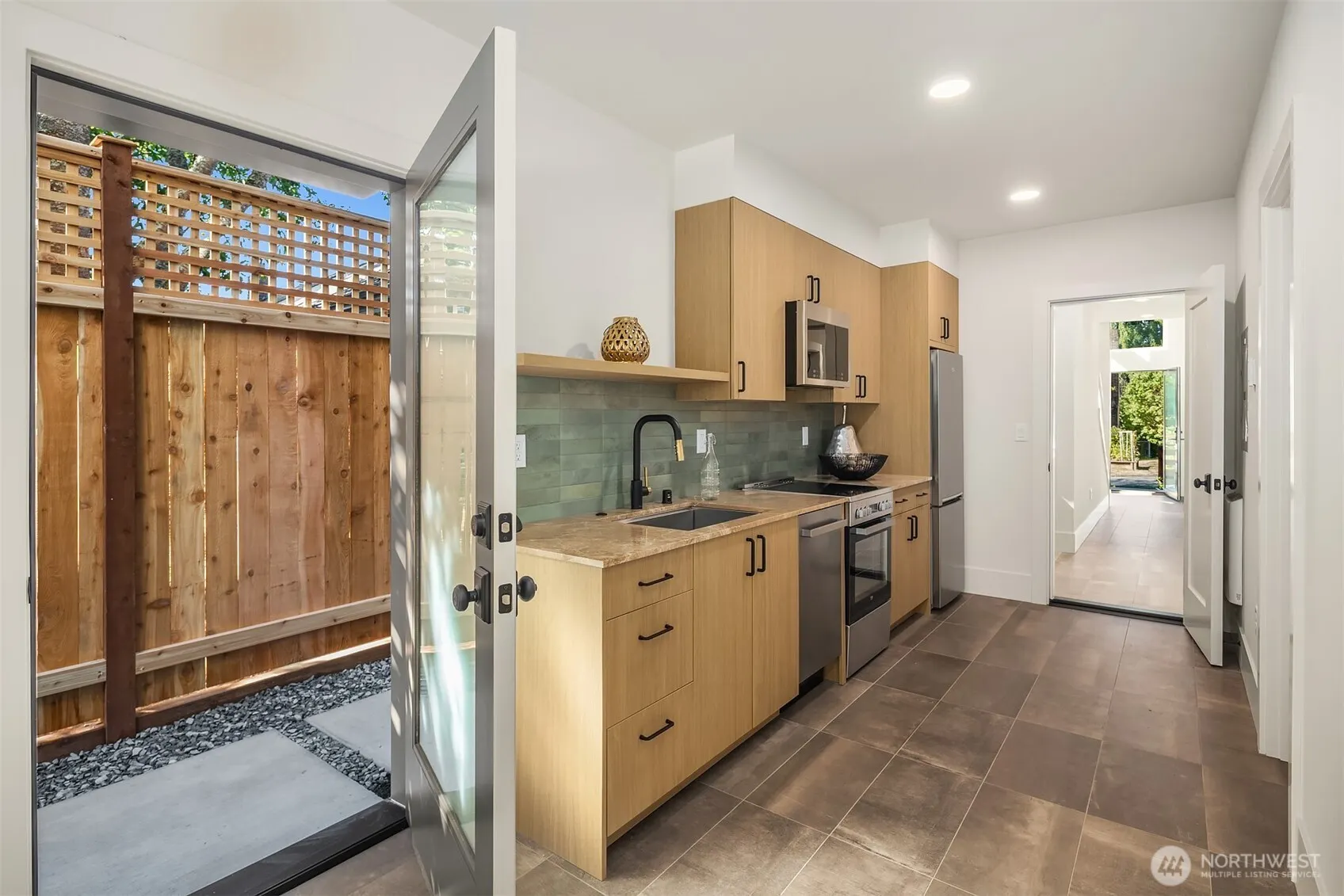 7342 20th Avenue NW, Seattle, WA 98117