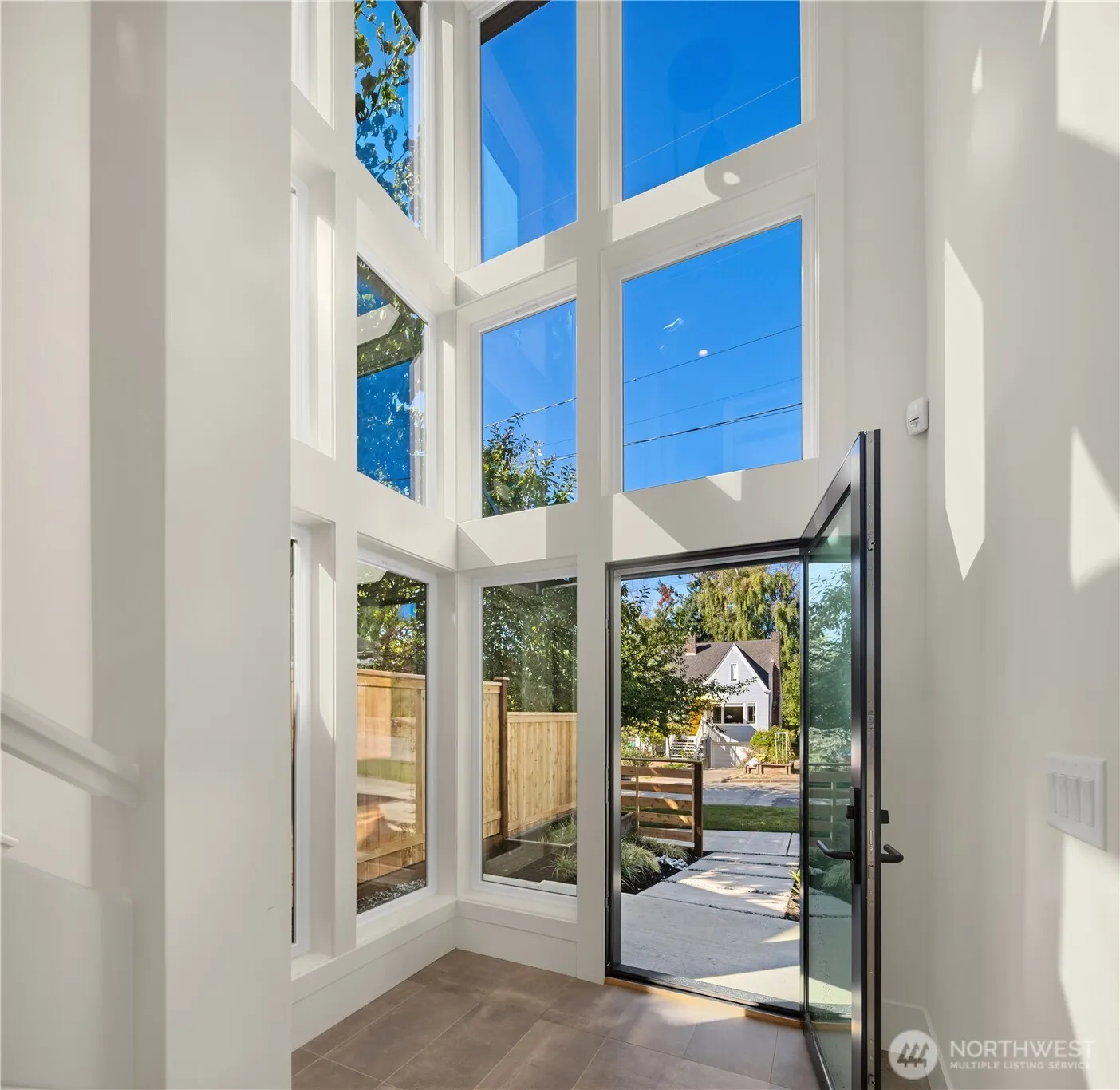 7342 20th Avenue NW, Seattle, WA 98117