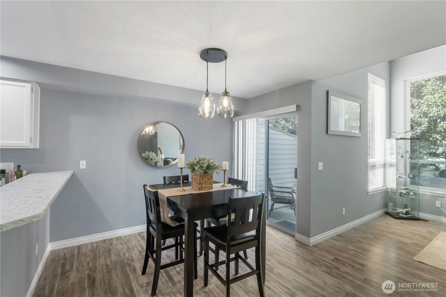 23501 112th Avenue SE #M102, Kent, WA 98031