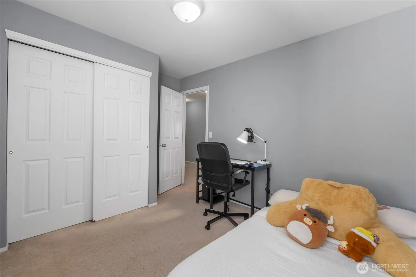 23501 112th Avenue SE #M102, Kent, WA 98031