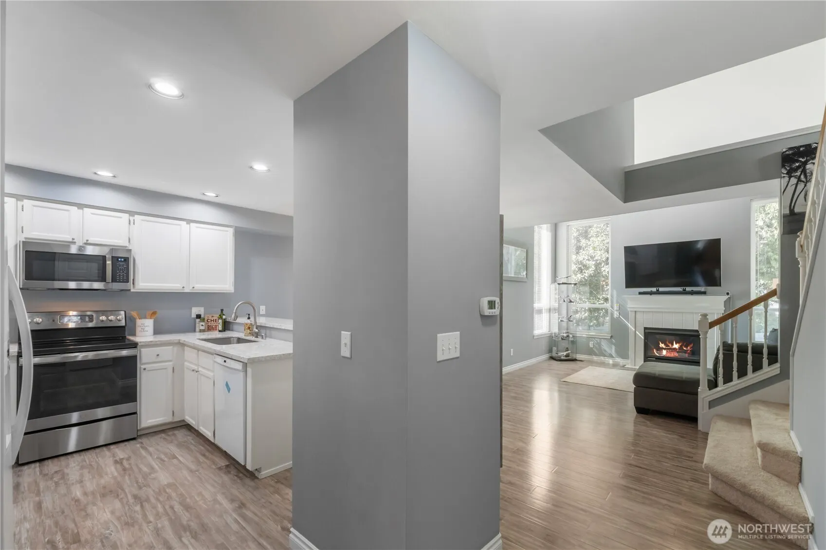 23501 112th Avenue SE #M102, Kent, WA 98031
