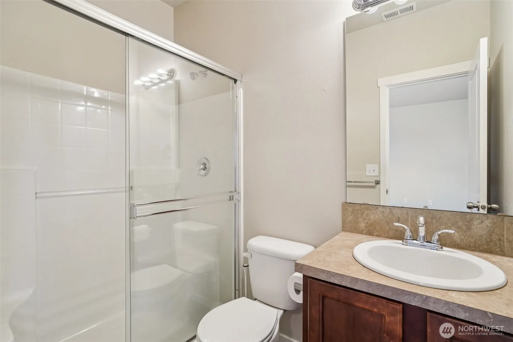 1916 148th Place SW #16, Lynnwood, WA 98087-6379