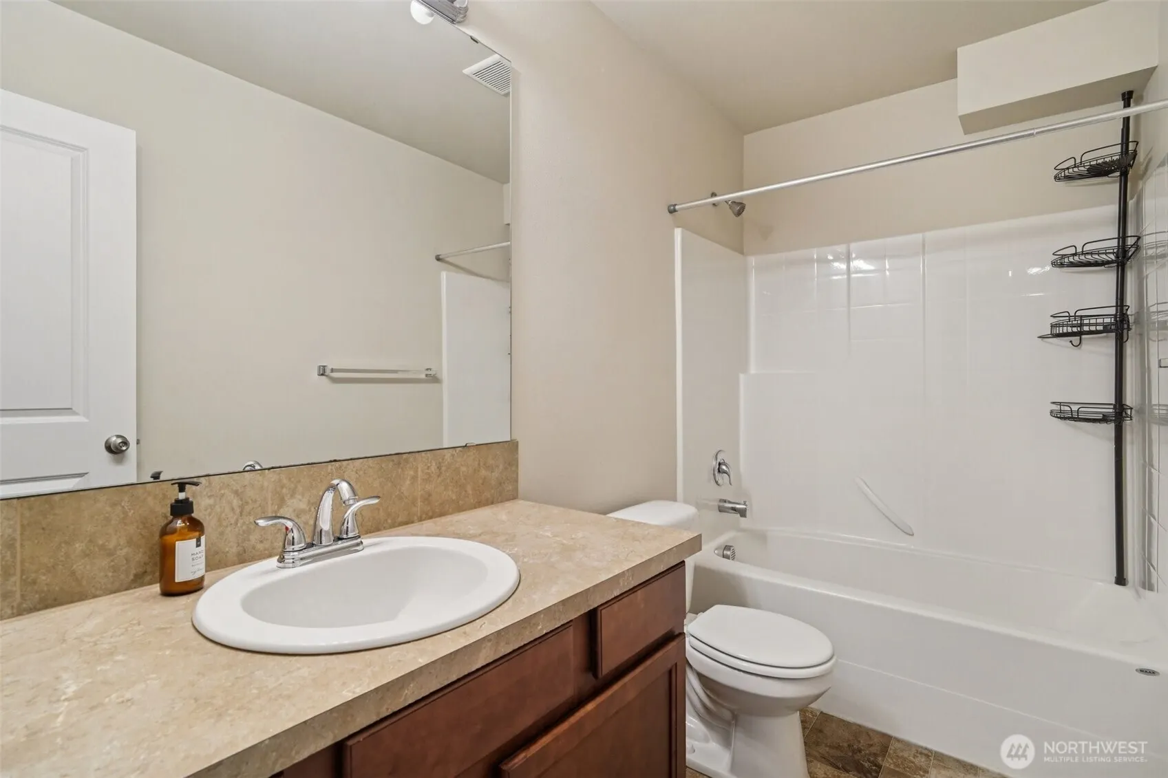 1916 148th Place SW #16, Lynnwood, WA 98087-6379