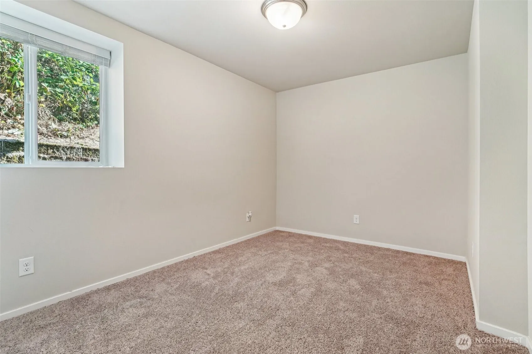 1916 148th Place SW #16, Lynnwood, WA 98087-6379