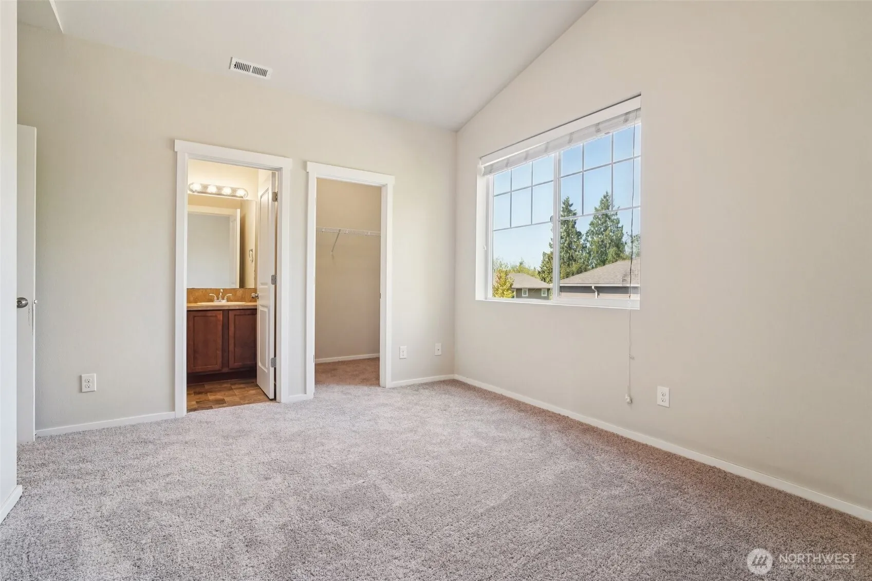 1916 148th Place SW #16, Lynnwood, WA 98087-6379