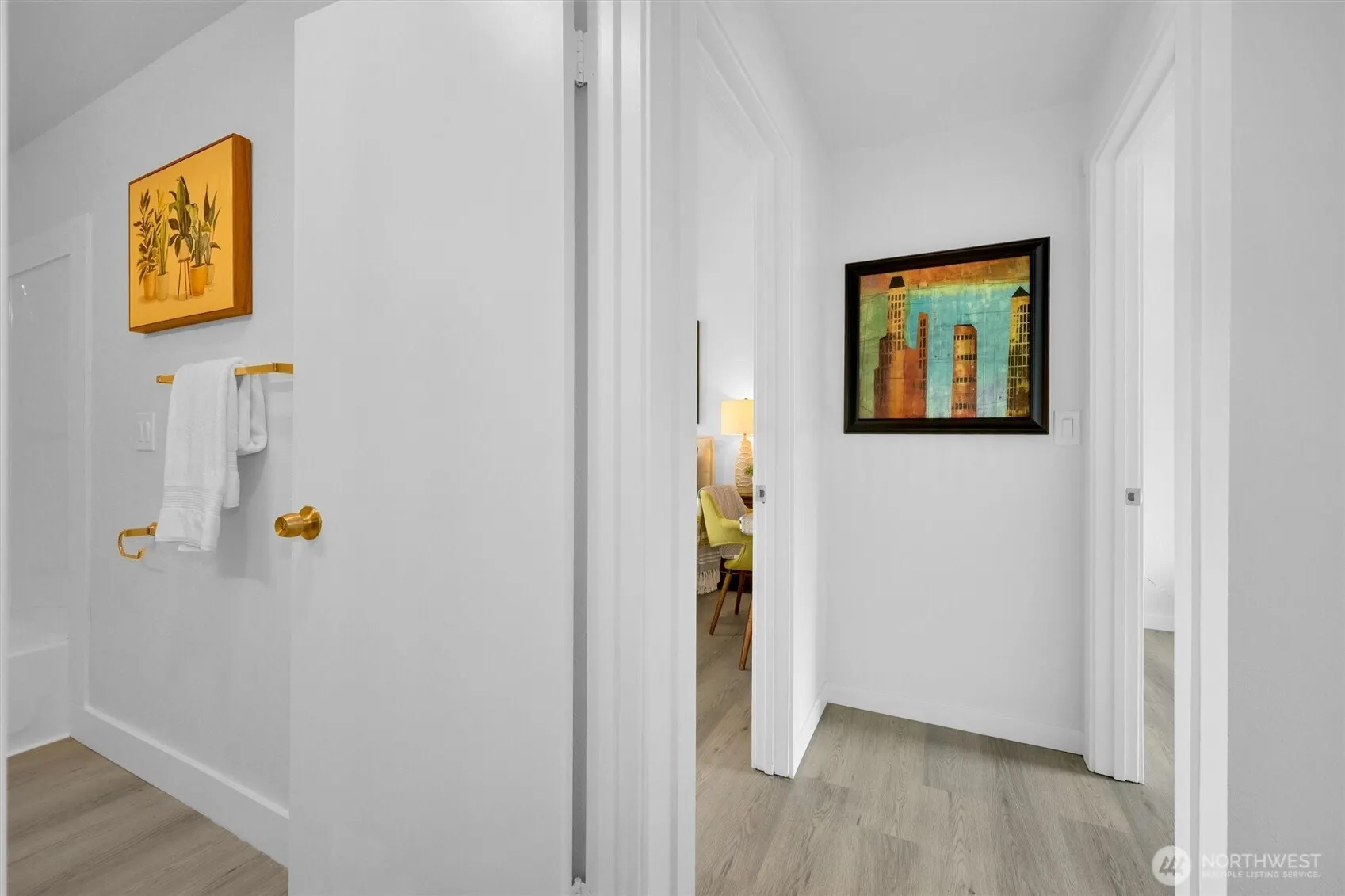 1313 W James Street #9, Kent, WA 98032