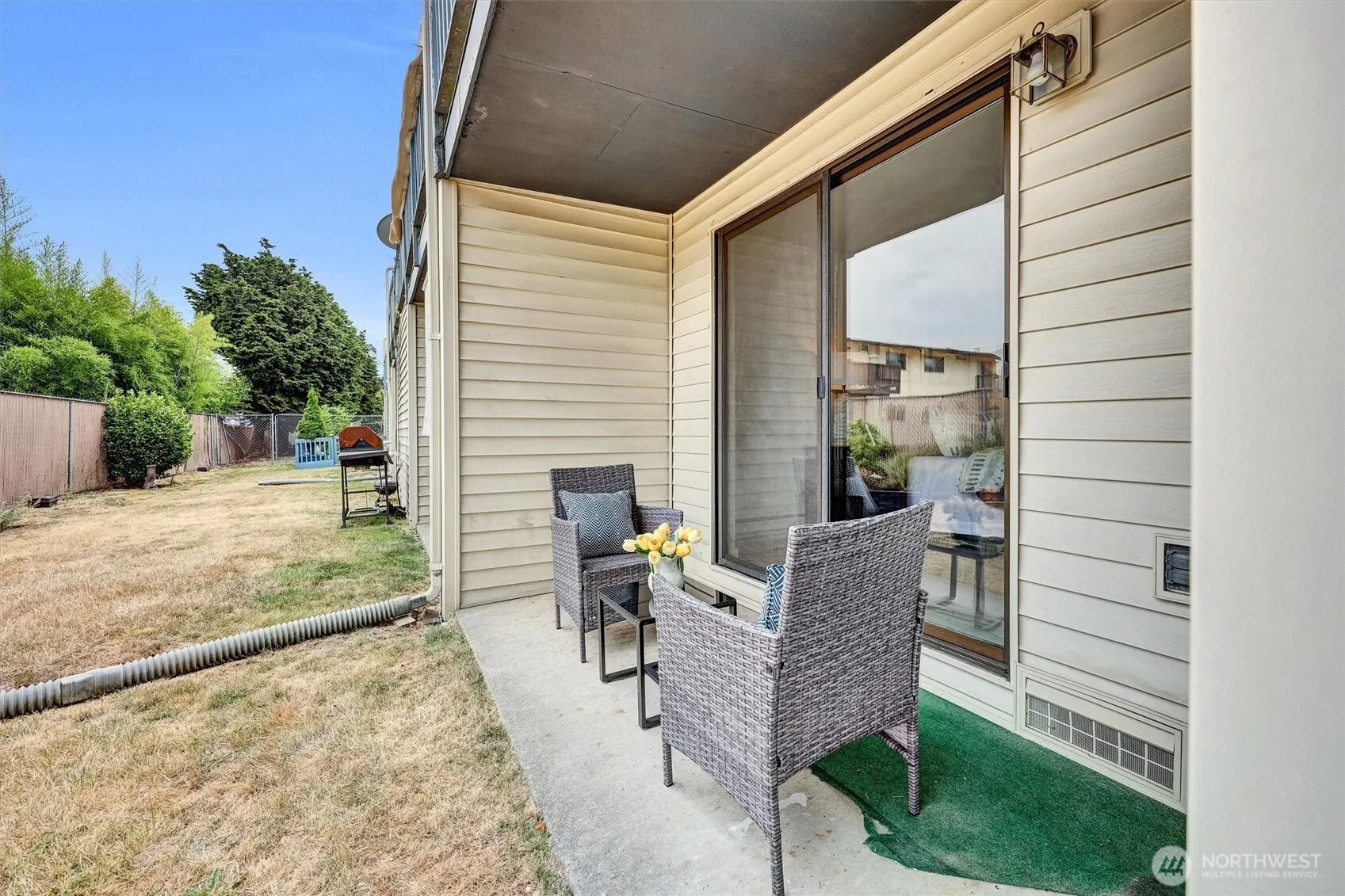 1313 W James Street #9, Kent, WA 98032