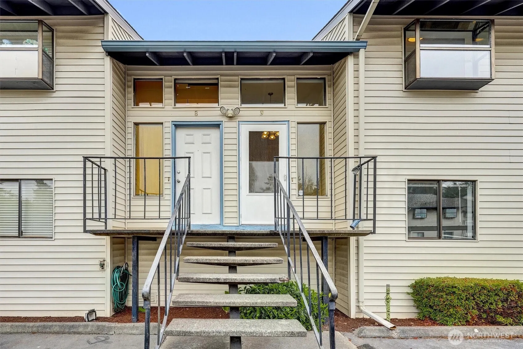 1313 W James Street #9, Kent, WA 98032