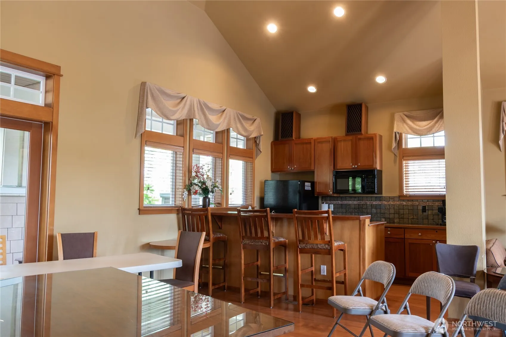 15026 40th Avenue W #2-401, Lynnwood, WA 98087