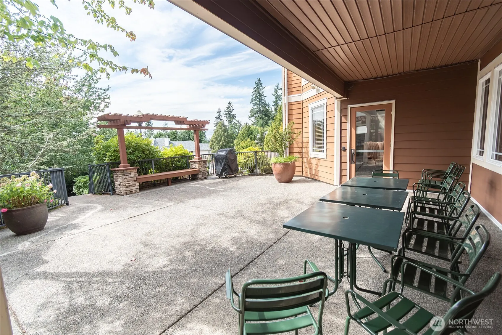 15026 40th Avenue W #2-401, Lynnwood, WA 98087