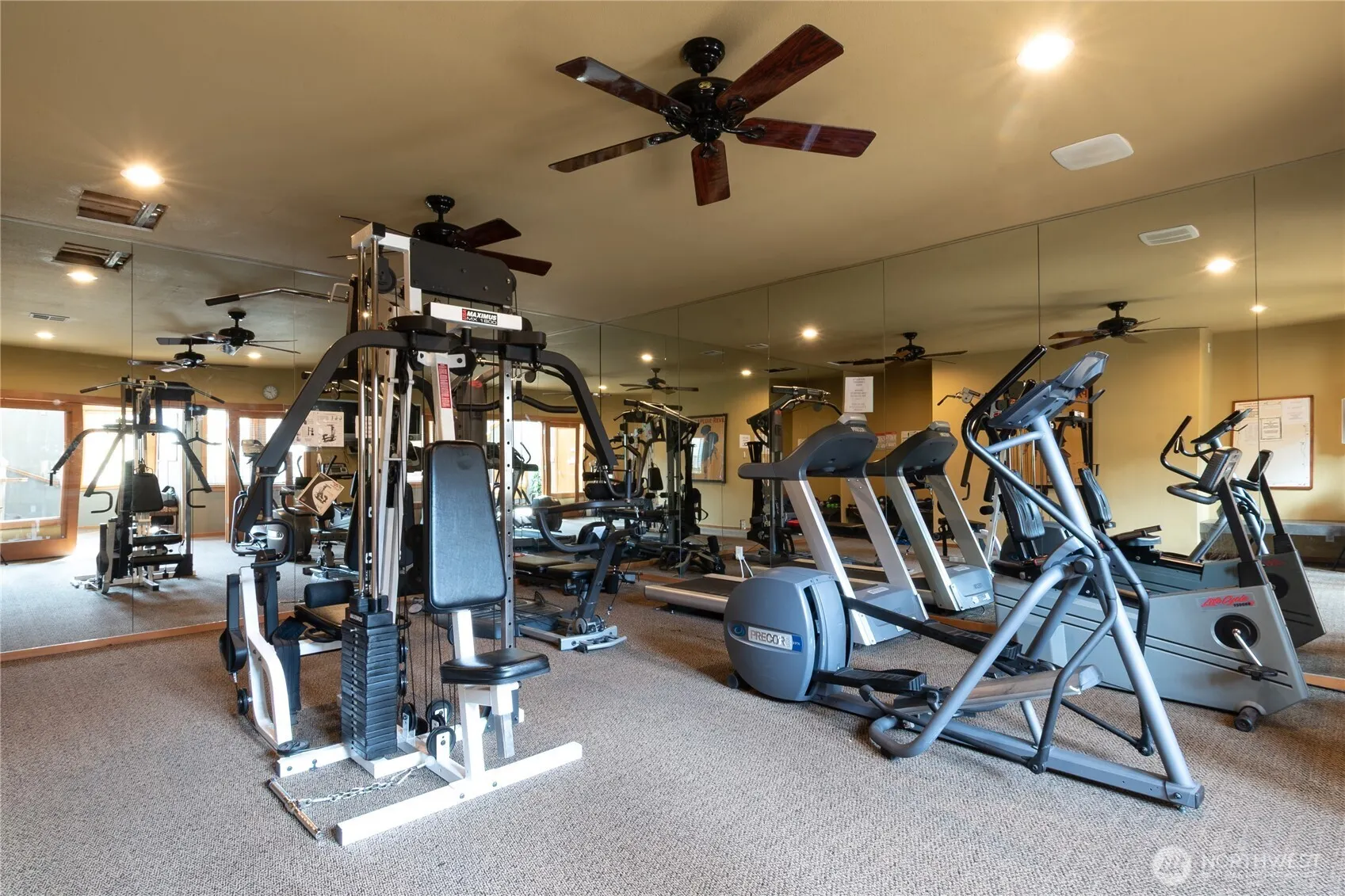 15026 40th Avenue W #2-401, Lynnwood, WA 98087