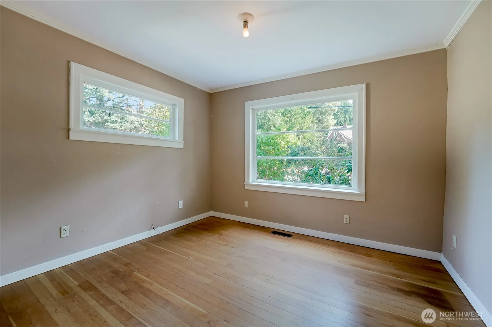 11027 Alton Avenue NE, Seattle, WA 98125