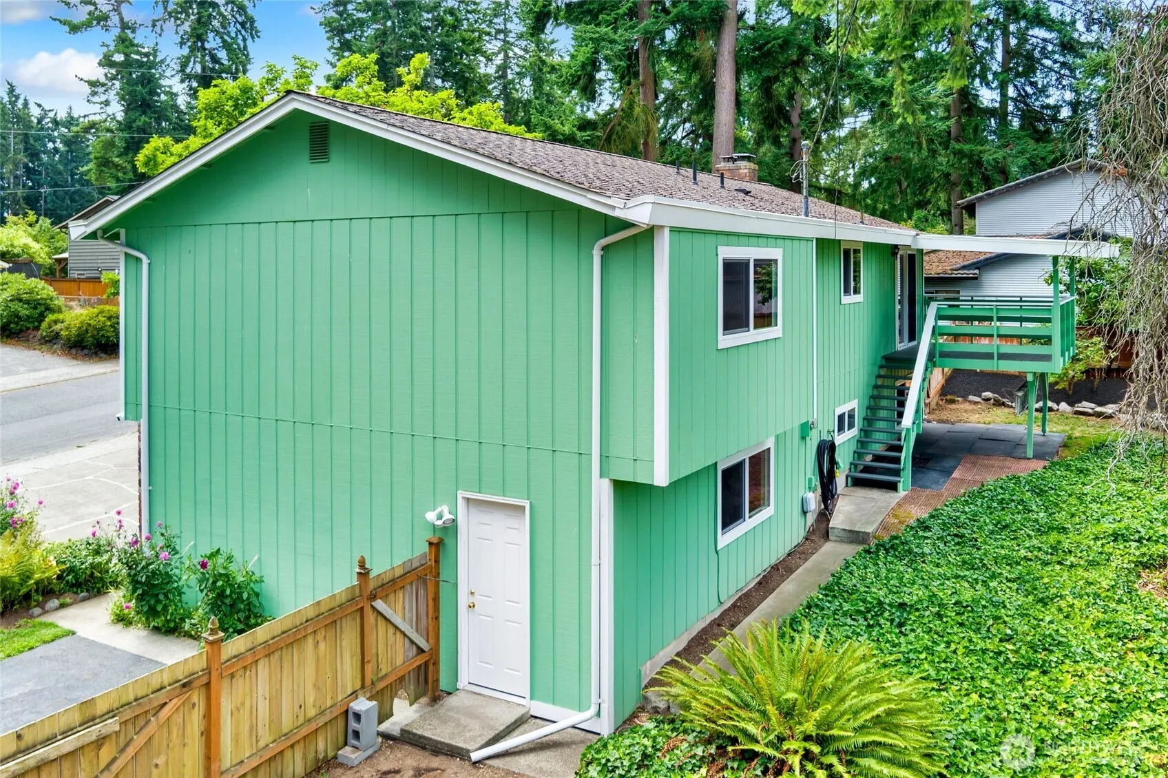 6007 189th Place SW, Lynnwood, WA 98036-5131