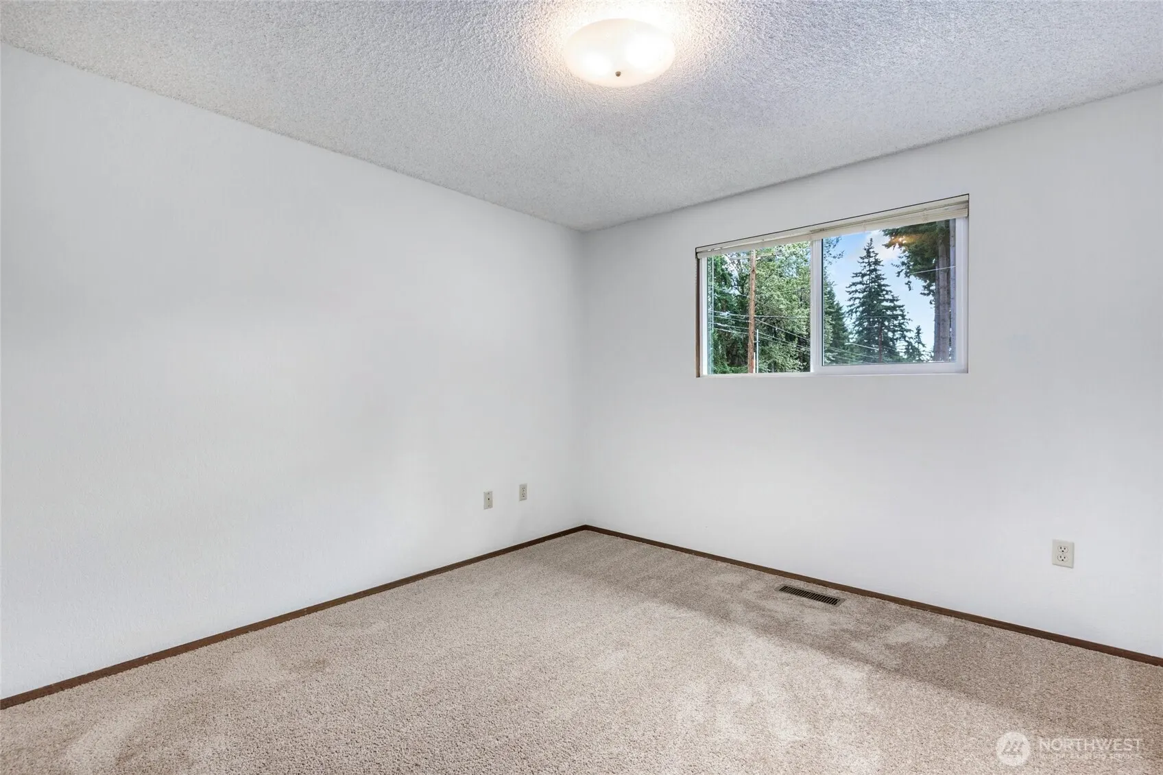 6007 189th Place SW, Lynnwood, WA 98036-5131