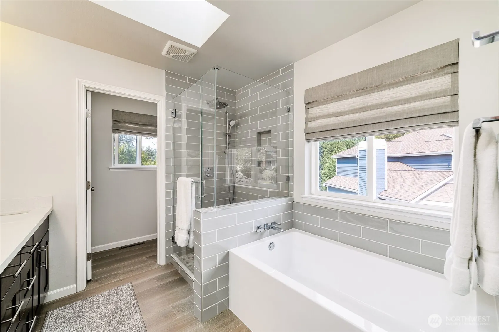 4905 NE 19th Court , Renton, WA 98059