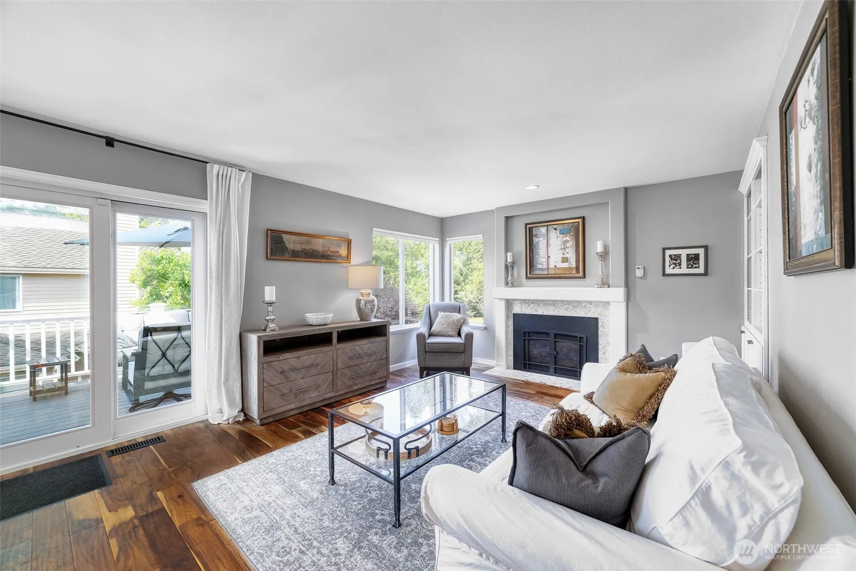 4905 NE 19th Court , Renton, WA 98059