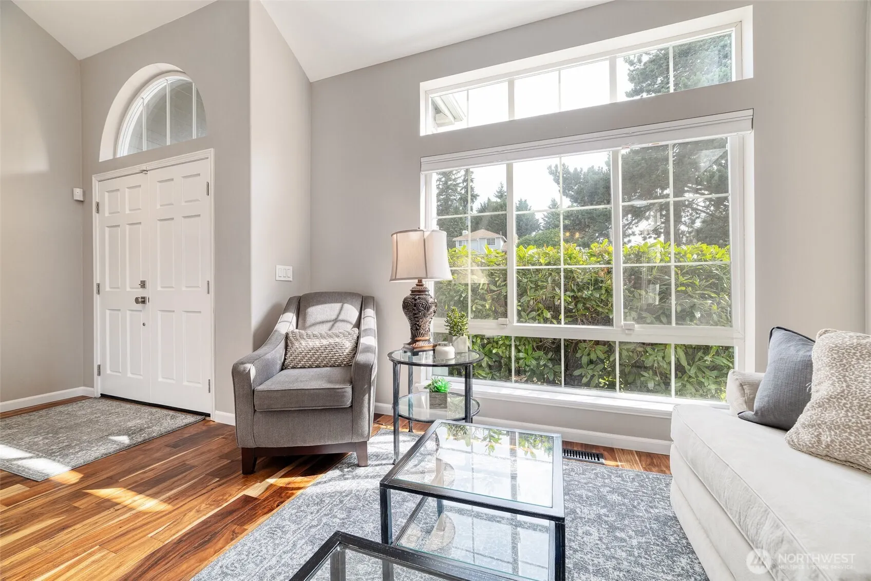 4905 NE 19th Court , Renton, WA 98059