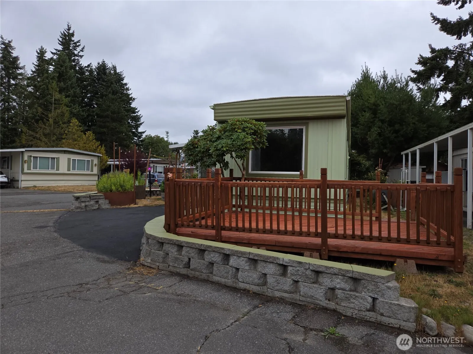 5220 176th Street SW #8, Lynnwood, WA 98037
