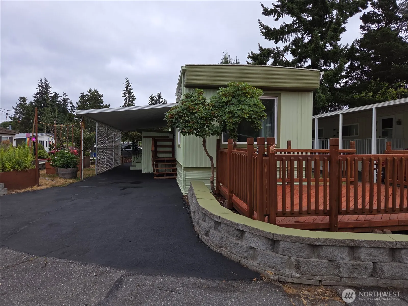 5220 176th Street SW #8, Lynnwood, WA 98037