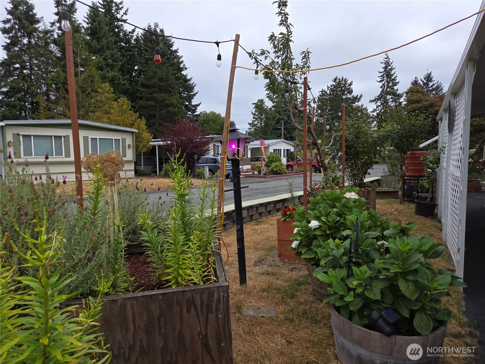 5220 176th Street SW #8, Lynnwood, WA 98037