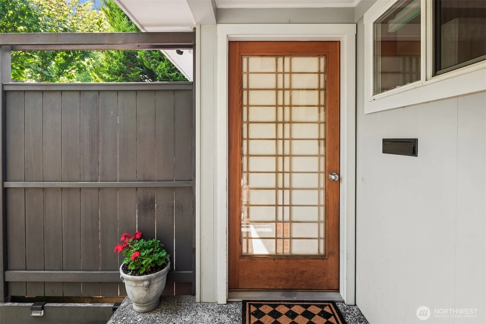 6420 NE 60th Street , Seattle, WA 98115