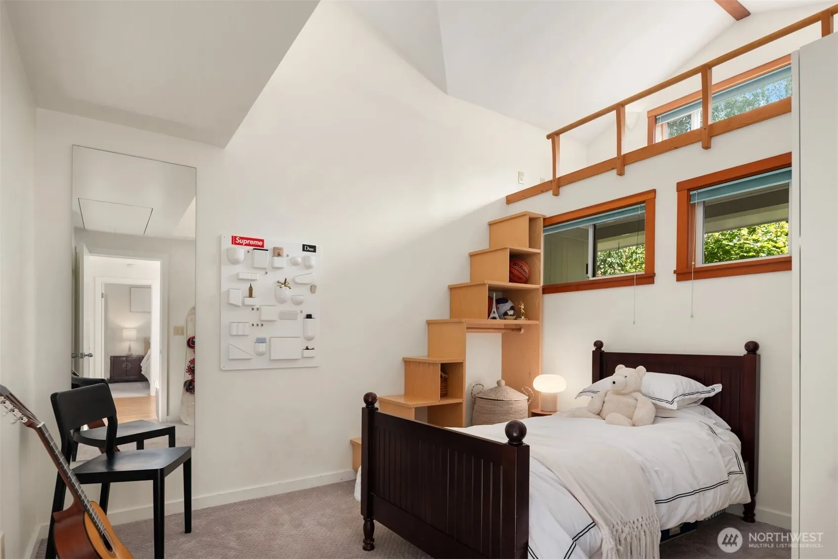 6420 NE 60th Street , Seattle, WA 98115