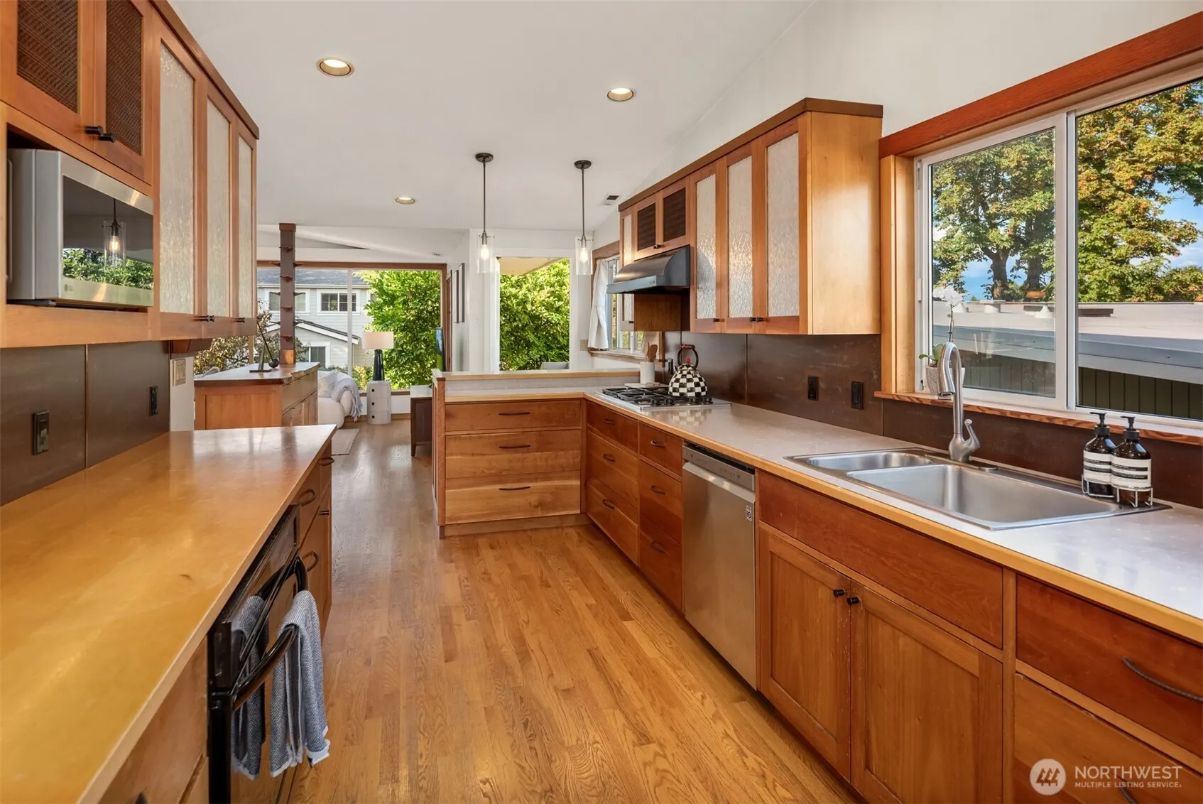 6420 NE 60th Street , Seattle, WA 98115