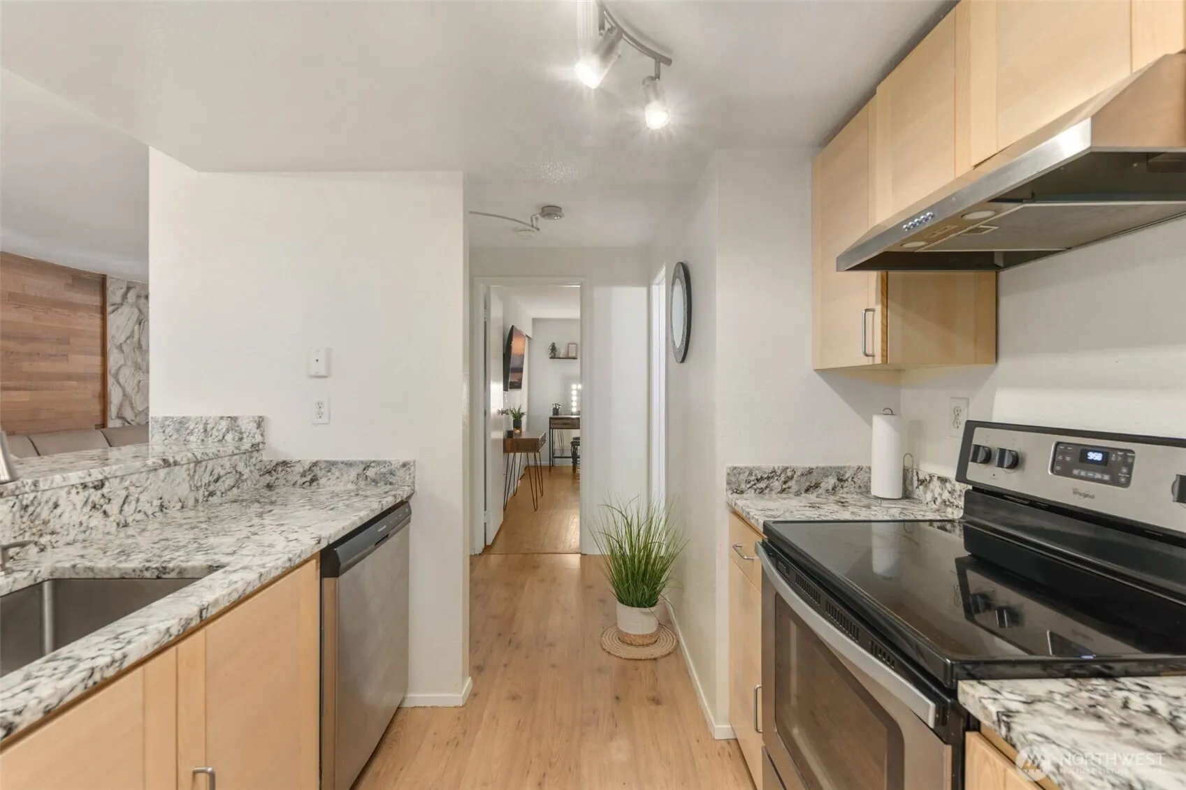 14620 NE 31st Street #C306, Bellevue, WA 98007