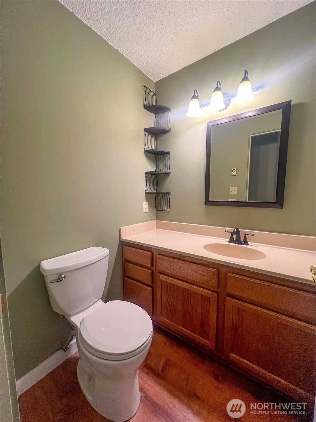 1425 S Puget Drive #G3, Renton, WA 98055