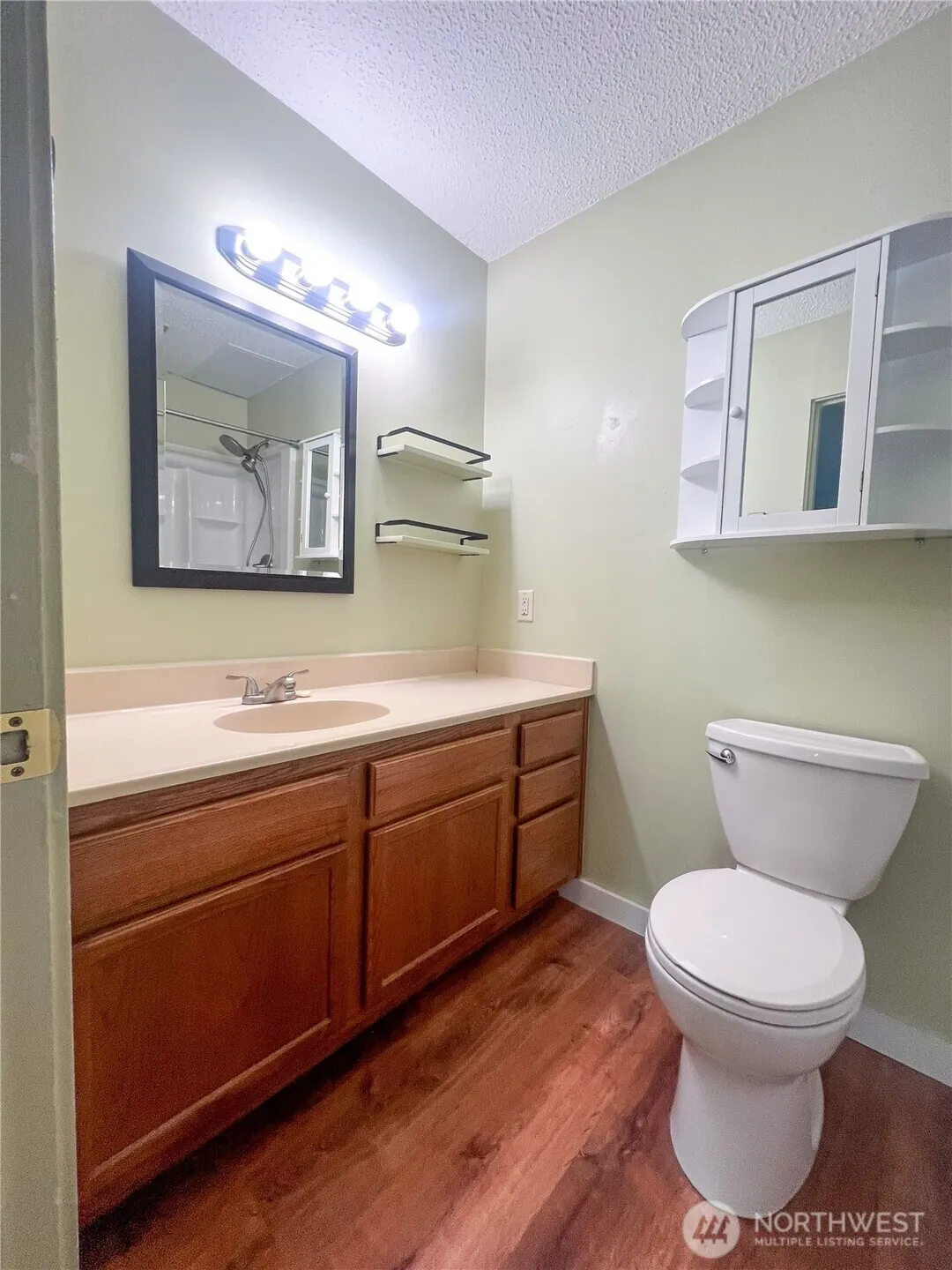 1425 S Puget Drive #G3, Renton, WA 98055